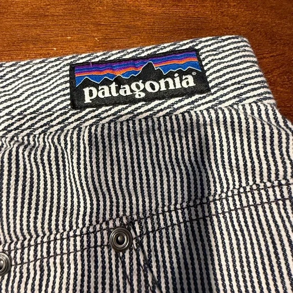 Patagonia Denim Blue and White Striped Pencil Skirt -Size 4 - Picture 5 of 6